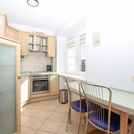 Apartment Cohost I City Centre Apt With River View *