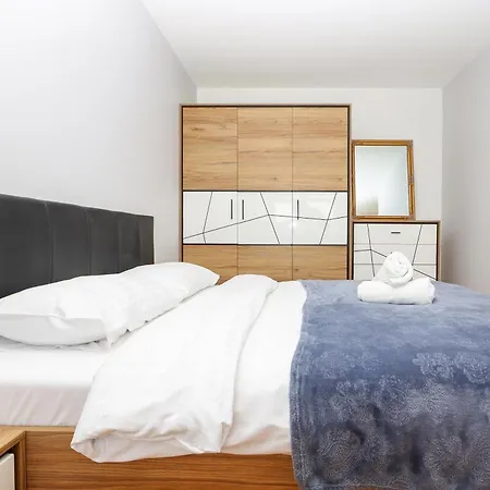 Apartment Cohost I City Centre Apt With River View Klaipeda