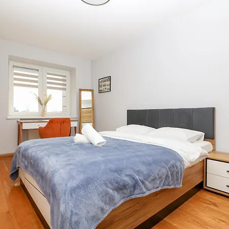 Apartment Cohost I City Centre Apt With River View Klaipeda