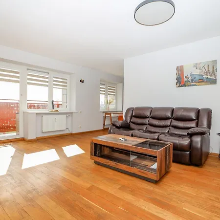 Cohost I City Centre Apt With River View Apartment Klaipeda