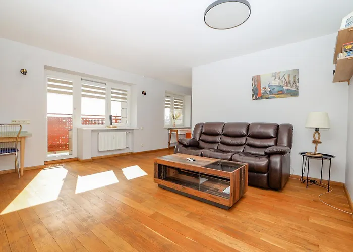 Cohost I City Centre Apt With River View Apartament Kłajpeda